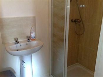 Highlander B&B Инвернес Екстериор снимка